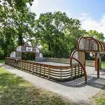 Maison 6 Personnes Avec 2 Chambres, Piscines Et Sauna * Порнише