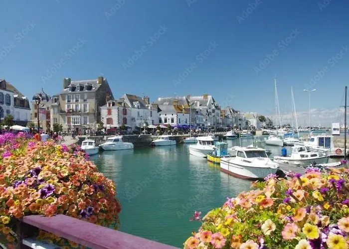 Casa vacanze Maison 6 Personnes Avec 2 Chambres, Piscines Et Sauna